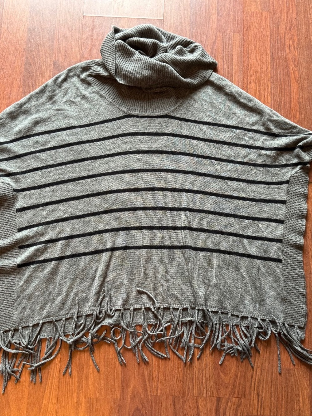 Jamison cowl neck fringe / poncho sweater size M- black & grey -VGUC